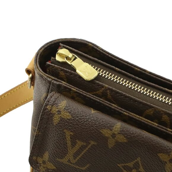 LOUIS VUITTON Brown Monogram Pochette Shoulder Bag - Picture 5 of 9